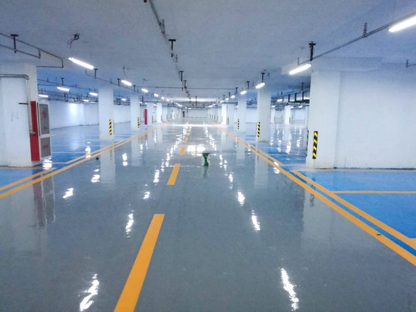 防靜電環氧地坪漆的施工工藝